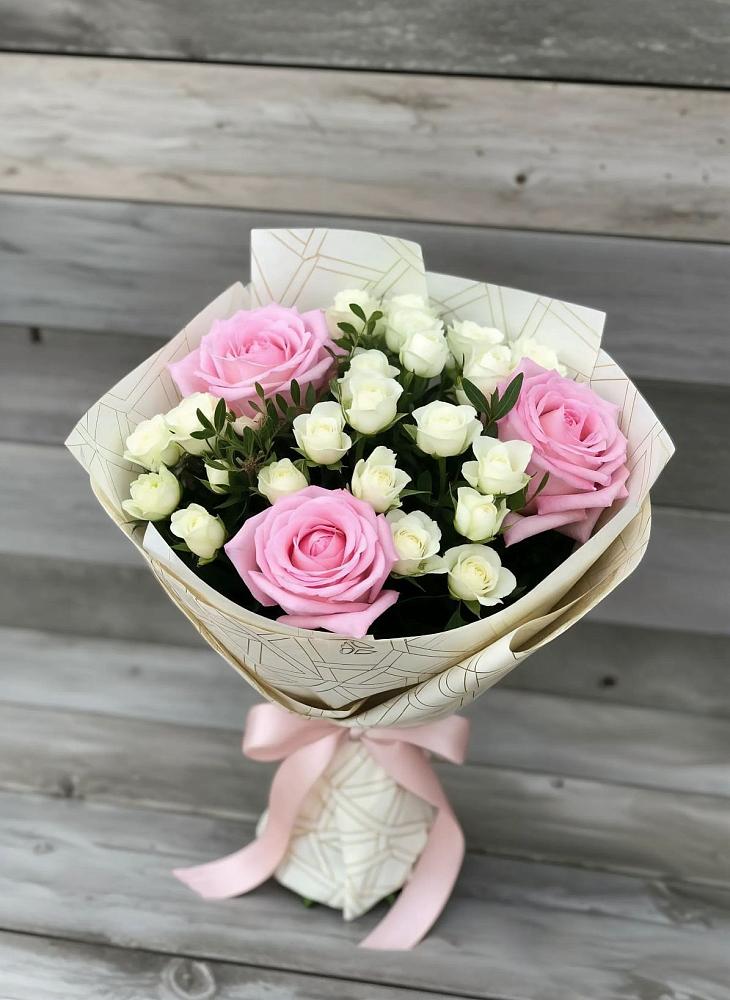 Букет цветов из: Розы в Черемушках Курской области