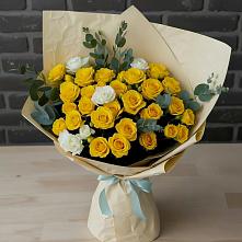 Букет цветов из:  Розы в Черемушках Курской области