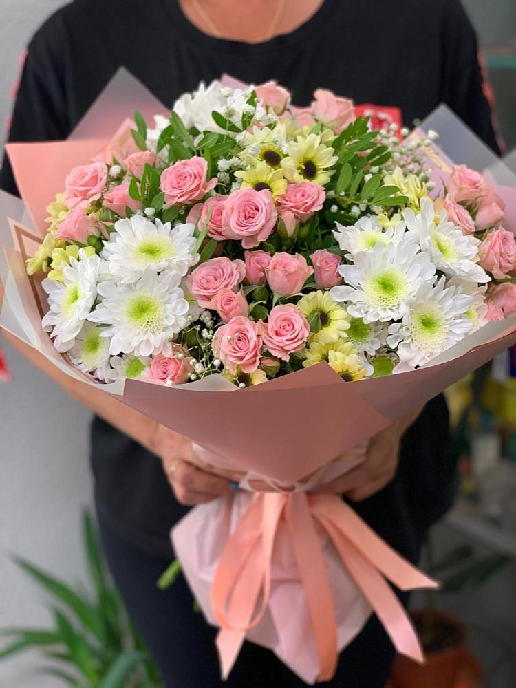 Букет цветов из: Розы и Хризантемы в Черемушках Курской области