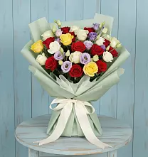 Букет цветов из:  Розы в Черемушках Курской области