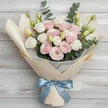 Букет цветов из:  Лизиантусы в Черемушках Курской области