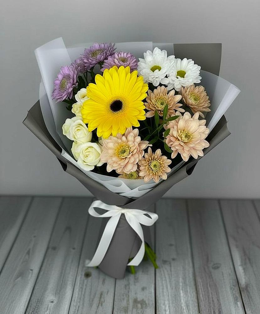 Букет цветов из: Розы, Герберы и Хризантемы в Черемушках Курской области