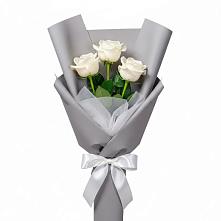 Букет 3 белые розы #REPLACE_PRED# Черемушках Курской области