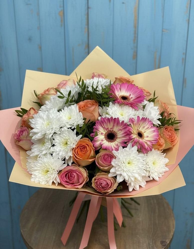 Букет цветов из: Розы, Герберы и Хризантемы в Черемушках Курской области