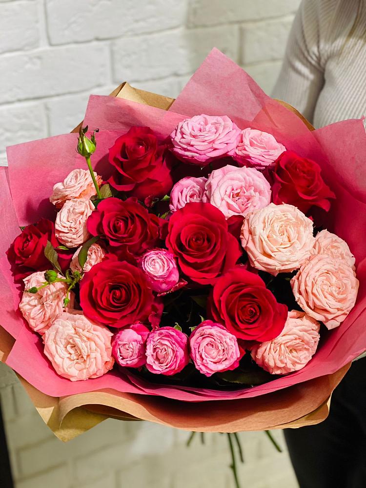 Букет цветов из: Розы в Черемушках Курской области