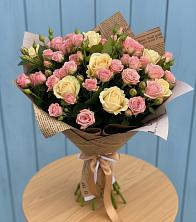 Букет цветов из:  Розы в Черемушках Курской области