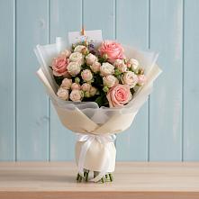 Букет цветов из:  Розы в Черемушках Курской области